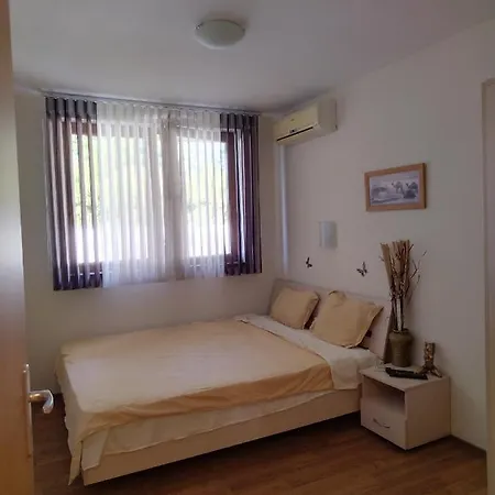 Appartamento апартамент за гости камчия-oasis Beach