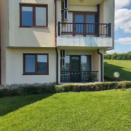 в Oasis Kamchia - стъпки в пясъка Apartment Kamchia (Varna)